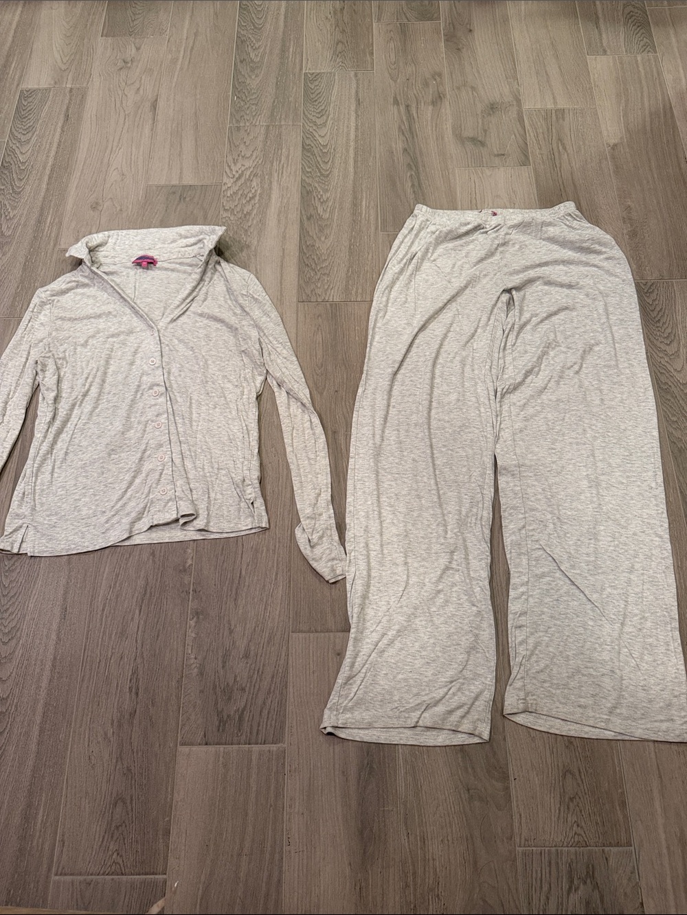 Edikted Women's Light Gray Pajama Set - Button-Up Top & Wide-Leg Pant Size XS